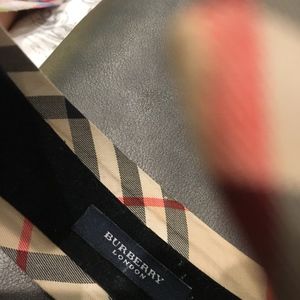 Burberry headband
